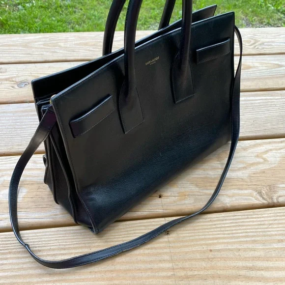 Saint Laurent Sac du Jour leather bag! - Picture 2 of 14